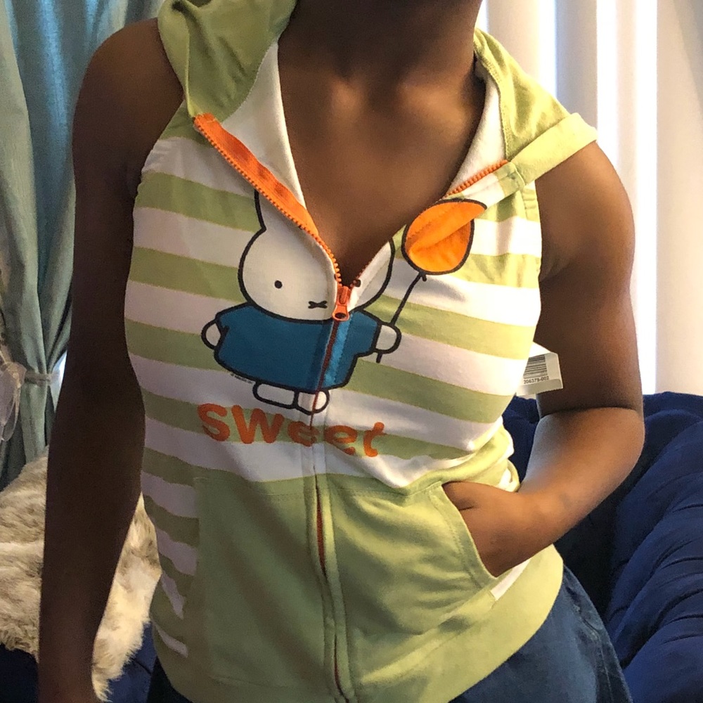 😍CUTE BACKLESS HOODIE😍